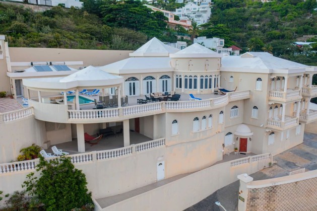 Villa-Kimon-Panoramic-Oceanfront-3