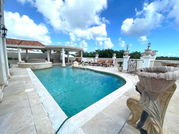 Waterfront_Villa_7