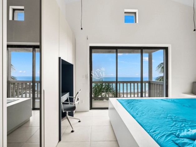 Ocean-Breeze-Retreat-4