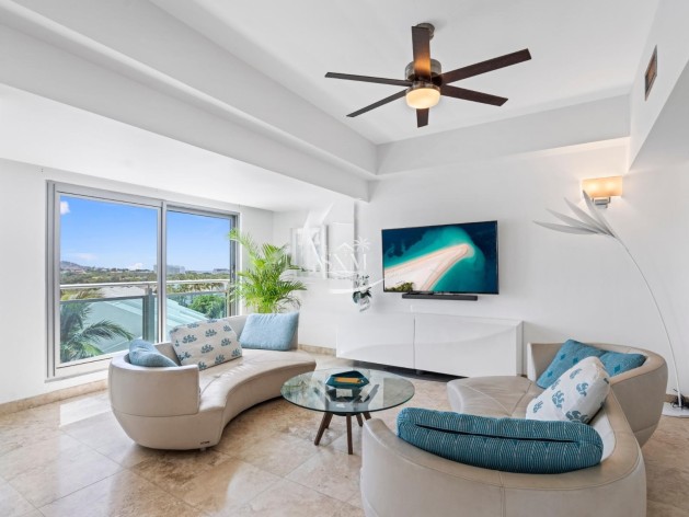 Luxurious-2-Bedroom-3