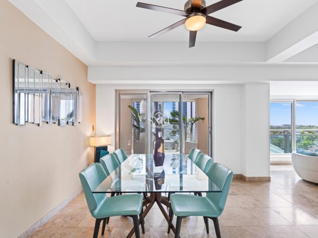 Luxurious-2-Bedroom-4