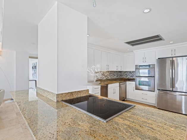 Luxurious-2-Bedroom-5