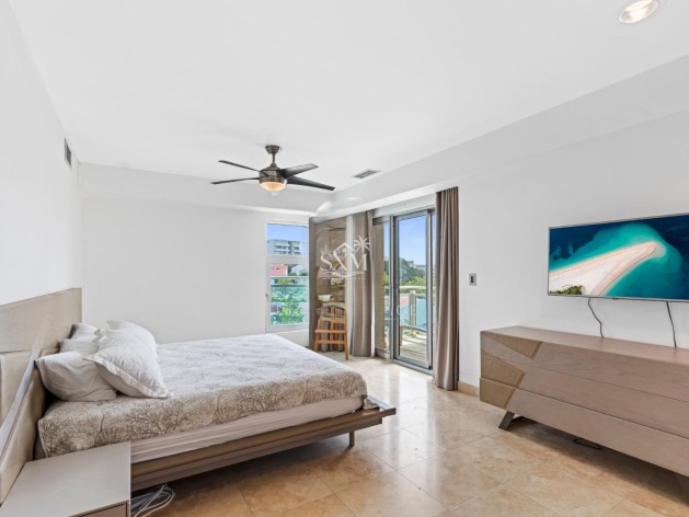 Luxurious-2-Bedroom-7